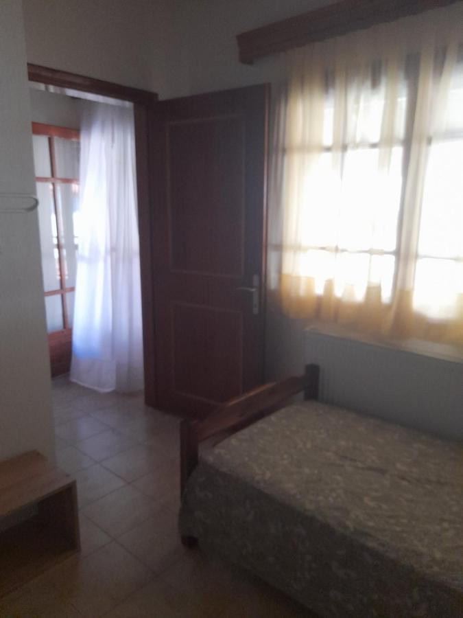 Adorable 2 Floors Two Bedroom Vacation Maisonette เนอาโปติไดอา ภายนอก รูปภาพ