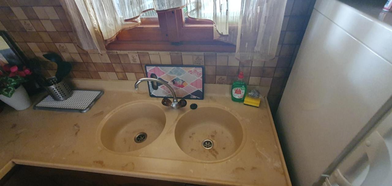 Adorable 2 Floors Two Bedroom Vacation Maisonette เนอาโปติไดอา ภายนอก รูปภาพ